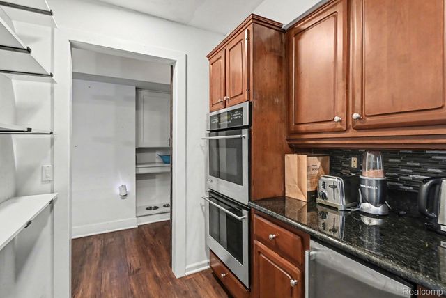 100 N Latson Road, Oceola Township, MI 48843