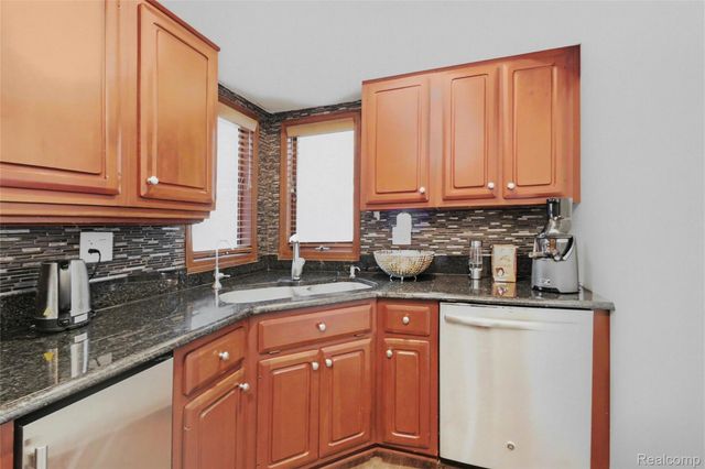 100 N Latson Road, Oceola Township, MI 48843