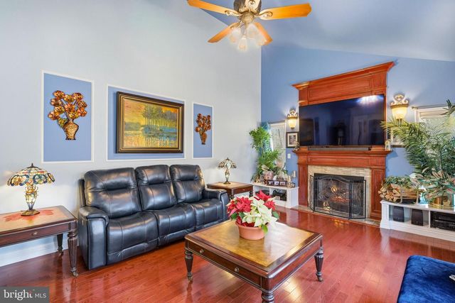 30 CARRIAGE, Millstone Township, NJ 08510