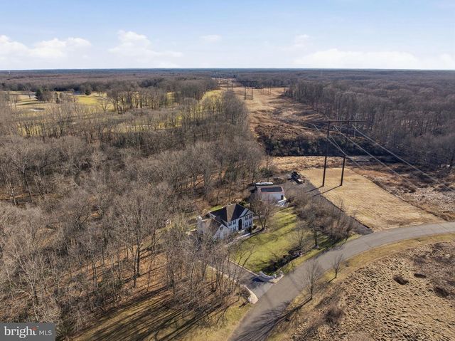 30 CARRIAGE, Millstone Township, NJ 08510