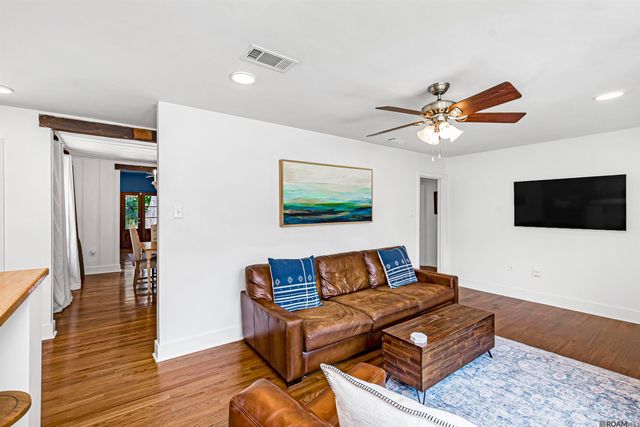 4145 Floyd Dr, Baton Rouge, LA 70808