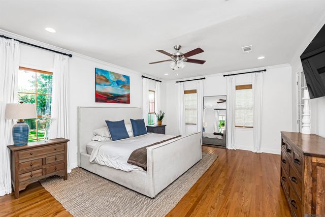 4145 Floyd Dr, Baton Rouge, LA 70808