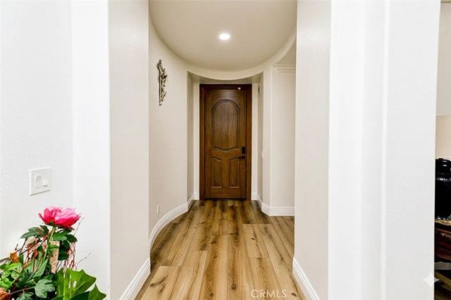 2 Dos Rios, Irvine, CA 92602