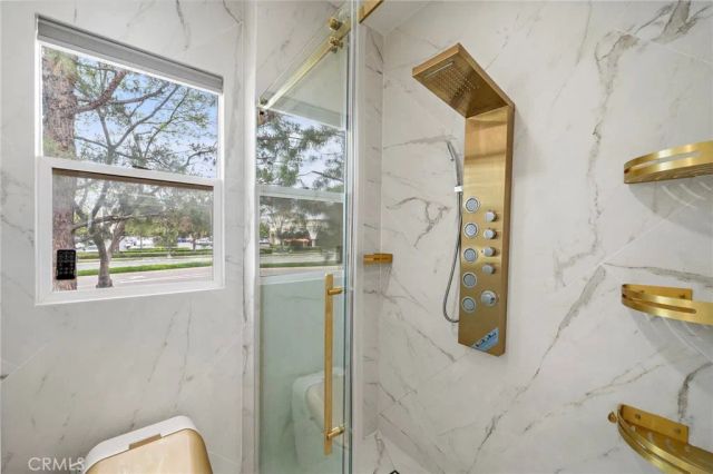 2 Dos Rios, Irvine, CA 92602