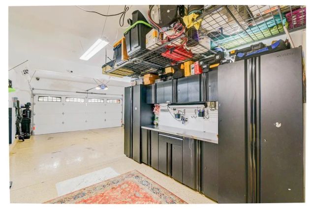 2 Dos Rios, Irvine, CA 92602