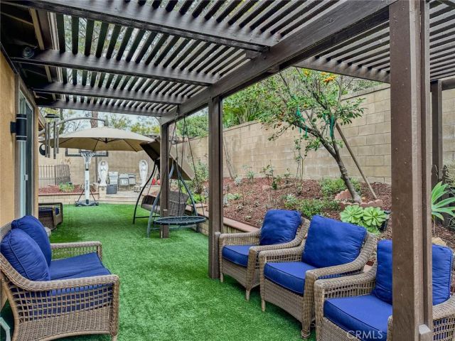 2 Dos Rios, Irvine, CA 92602