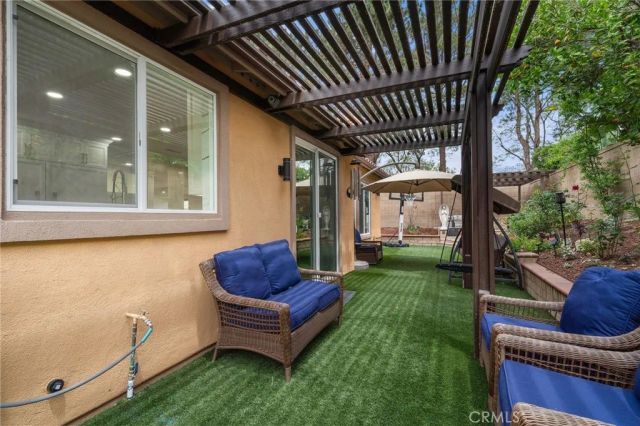 2 Dos Rios, Irvine, CA 92602