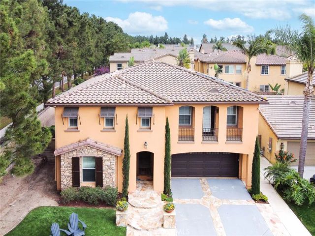 2 Dos Rios, Irvine, CA 92602