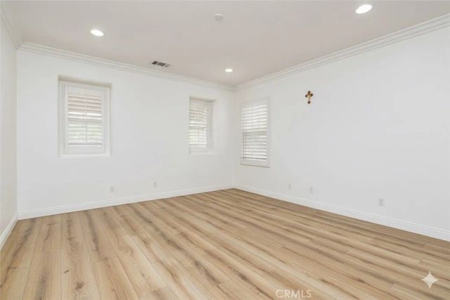 2 Dos Rios, Irvine, CA 92602