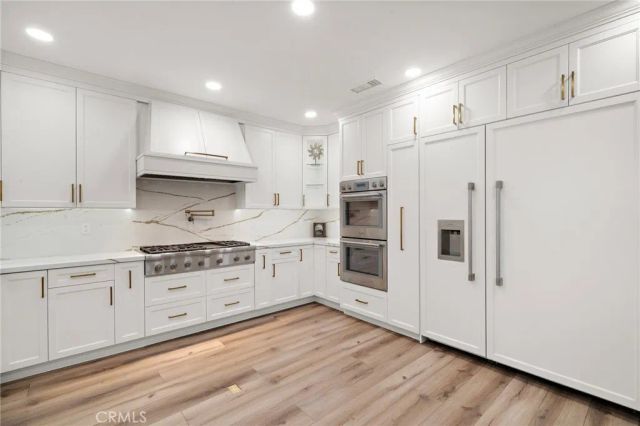 2 Dos Rios, Irvine, CA 92602