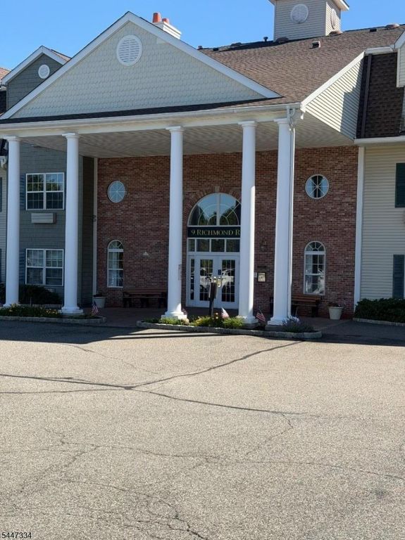 9106 Richmond Rd 9106, West Milford Twp., NJ 07480