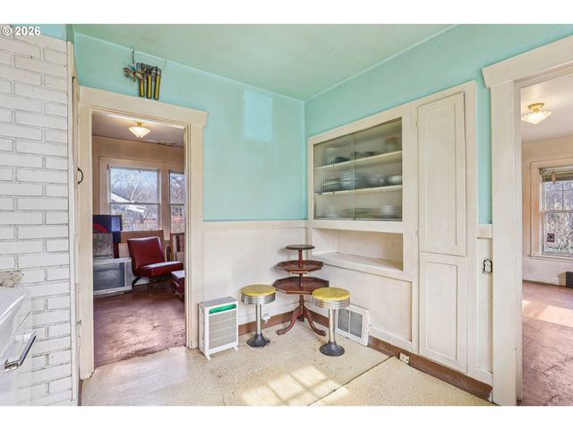 6310 Se 72ND Ave, Portland, OR 97206