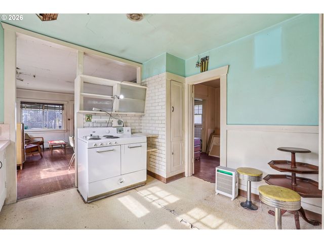 6310 Se 72ND Ave, Portland, OR 97206