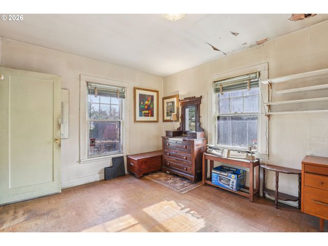 6310 Se 72ND Ave, Portland, OR 97206