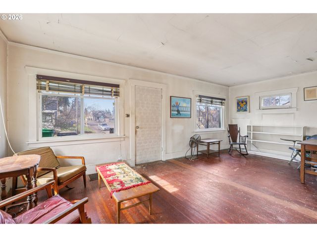 6310 Se 72ND Ave, Portland, OR 97206