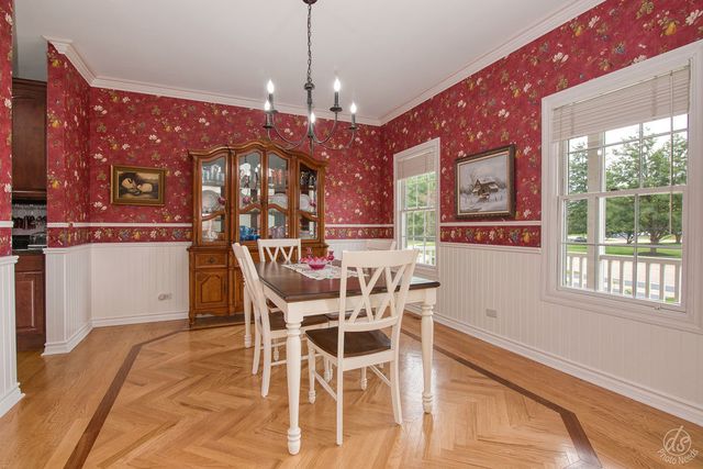 141 Mary Hamsmith Court, Sycamore, IL 60178