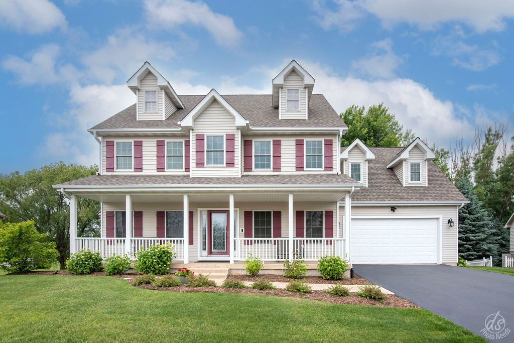 141 Mary Hamsmith Court, Sycamore, IL 60178