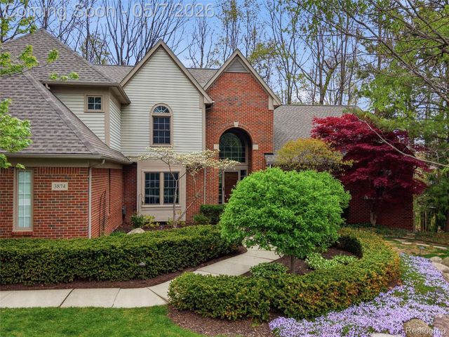 3874 Kaeleaf Road, Orion Charter Township, MI 48360