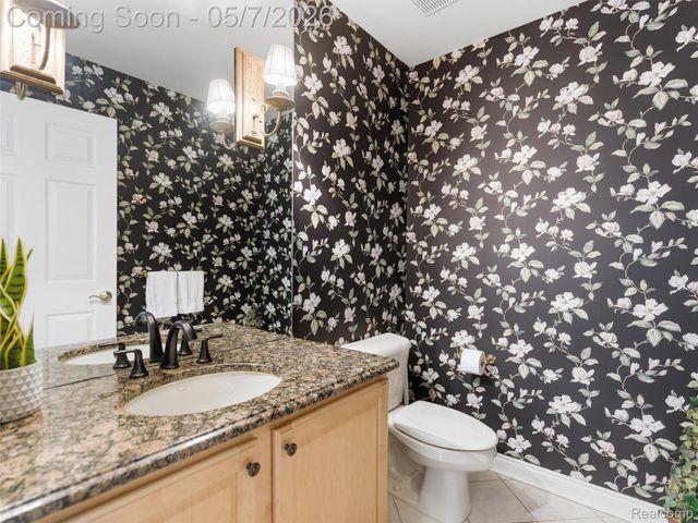 3874 Kaeleaf Road, Orion Charter Township, MI 48360