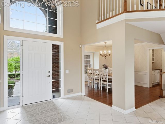 3874 Kaeleaf Road, Orion Charter Township, MI 48360