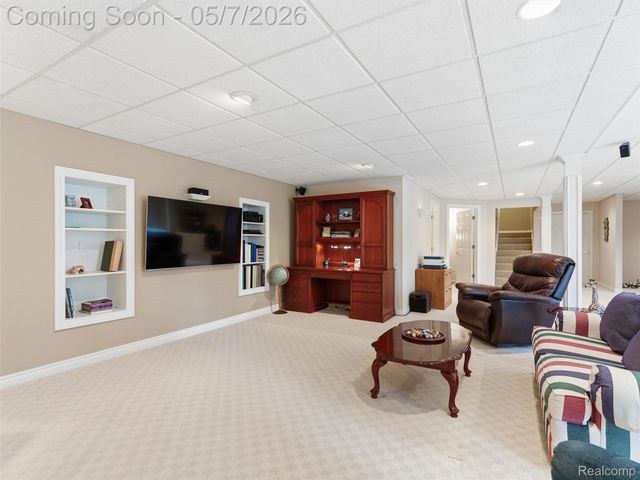3874 Kaeleaf Road, Orion Charter Township, MI 48360