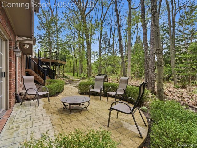 3874 Kaeleaf Road, Orion Charter Township, MI 48360