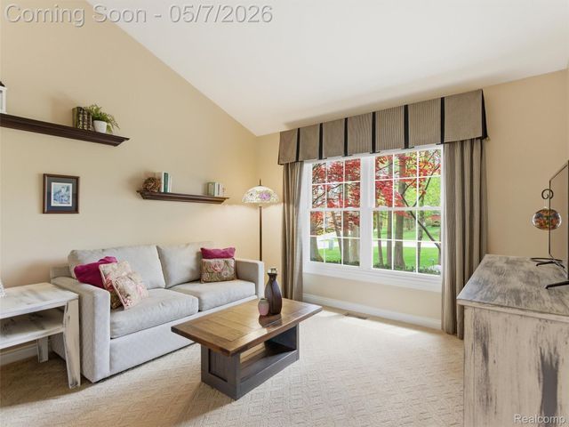 3874 Kaeleaf Road, Orion Charter Township, MI 48360