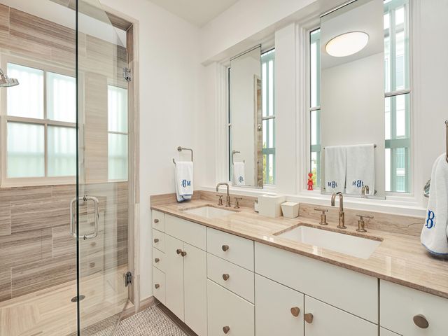 70 Governors Court C302, Alys Beach, FL 32461