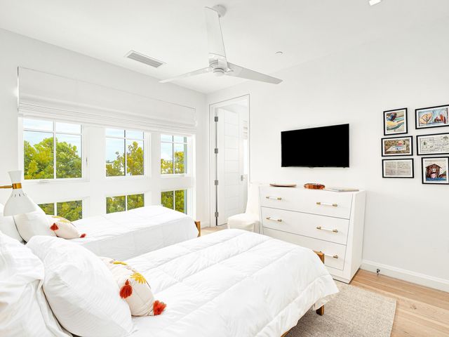 70 Governors Court C302, Alys Beach, FL 32461