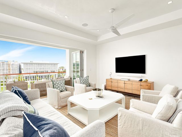 70 Governors Court C302, Alys Beach, FL 32461