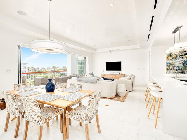 70 Governors Court C302, Alys Beach, FL 32461