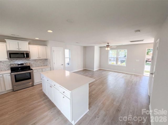 8222 Gabon Court, Charlotte, NC 28215