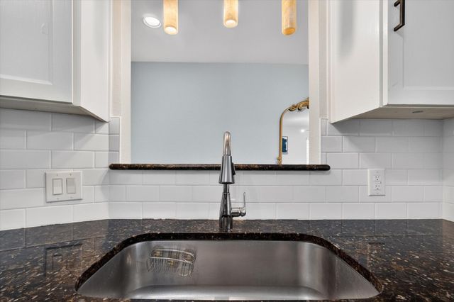 2613 Mccart Avenue 2613, Fort Worth, TX 76110
