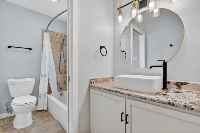 2613 Mccart Avenue 2613, Fort Worth, TX 76110