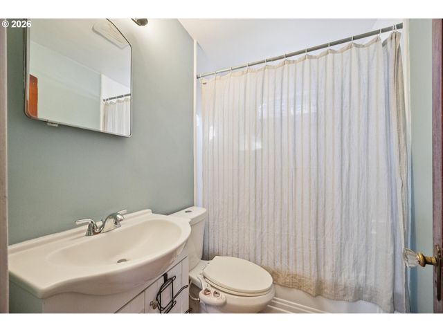 4230 Ne 54th Ave, Portland, OR 97218