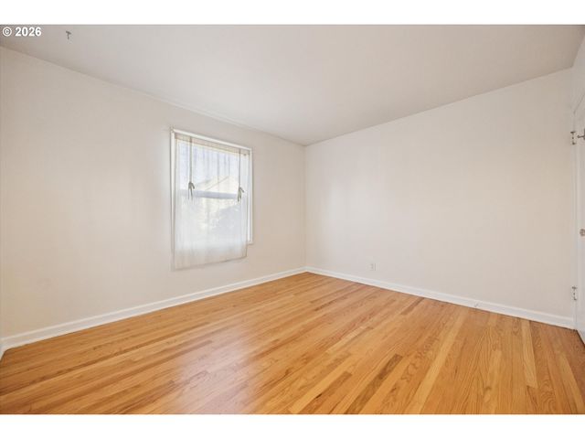 4230 Ne 54th Ave, Portland, OR 97218