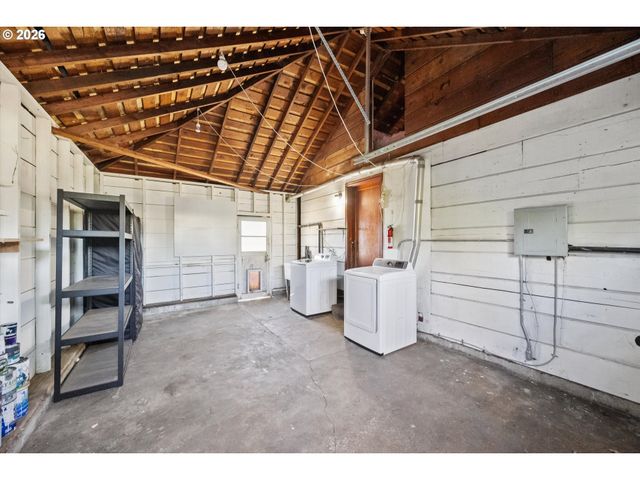 4230 Ne 54th Ave, Portland, OR 97218