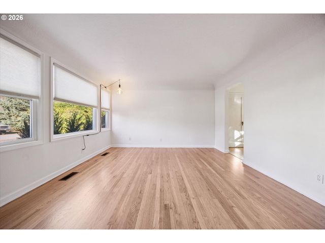 4230 Ne 54th Ave, Portland, OR 97218