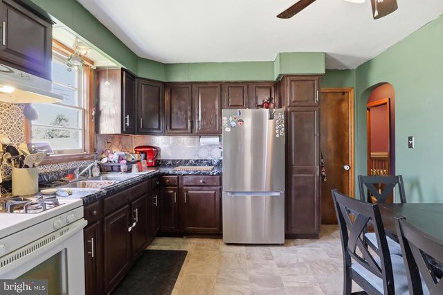 17855 BARRENS RD N, Stewartstown, PA 17363