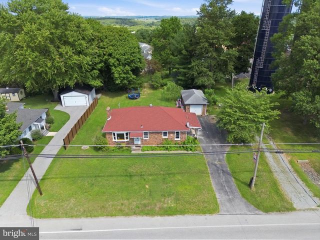17855 BARRENS RD N, Stewartstown, PA 17363