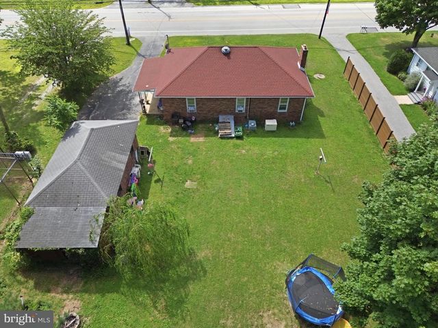17855 BARRENS RD N, Stewartstown, PA 17363