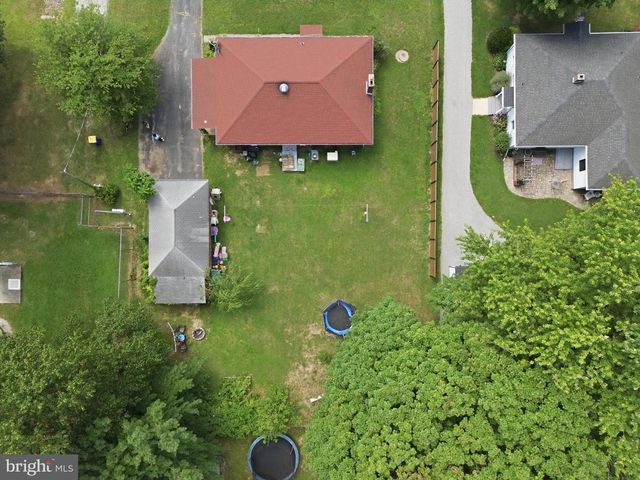 17855 BARRENS RD N, Stewartstown, PA 17363