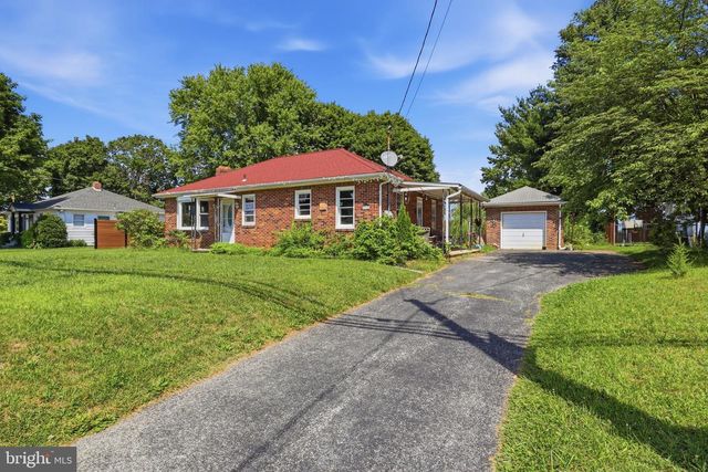 17855 BARRENS RD N, Stewartstown, PA 17363