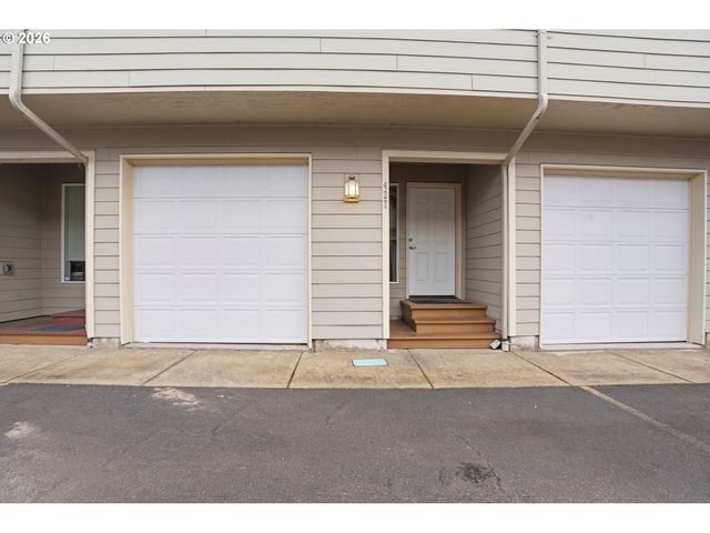 427 HARRIS Ln 14, Oregon City, OR 97045