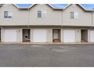 427 HARRIS Ln 14, Oregon City, OR 97045