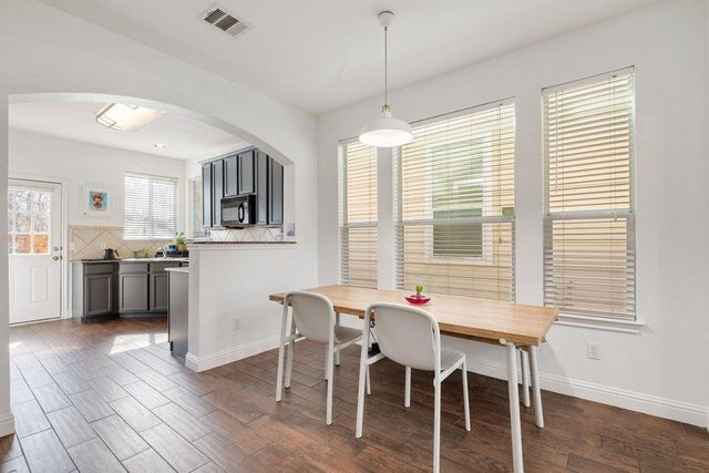 1819 Village Oak CT, Austin, TX 78704