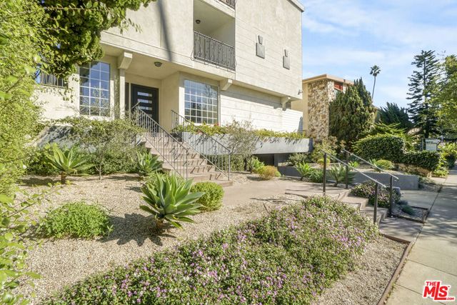 837 Lincoln Boulevard 3, Santa Monica, CA 90403