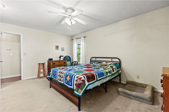 1640 Wolf Springs Road, Harrison, AR 72601