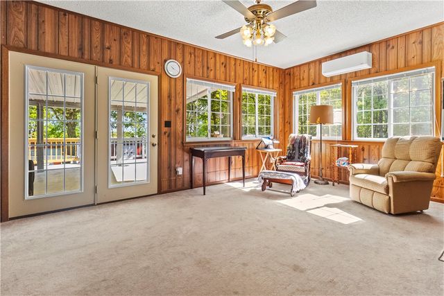 1640 Wolf Springs Road, Harrison, AR 72601