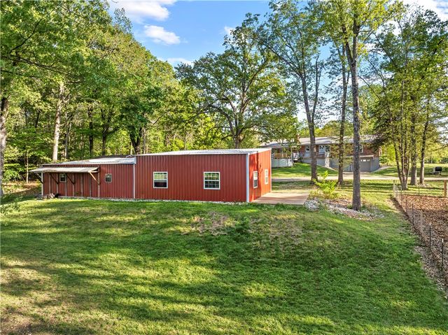 1640 Wolf Springs Road, Harrison, AR 72601